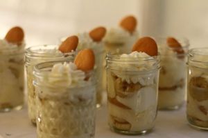 Delicious and cute banana puddings 
